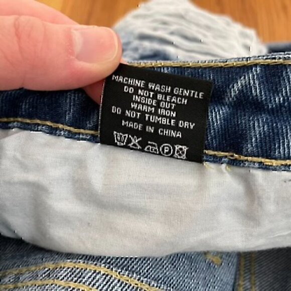 PRETTYLITTLETHING Dark Blue Wash Distressed Denim Mom Shorts Ripped High Waisted - Picture 11 of 15